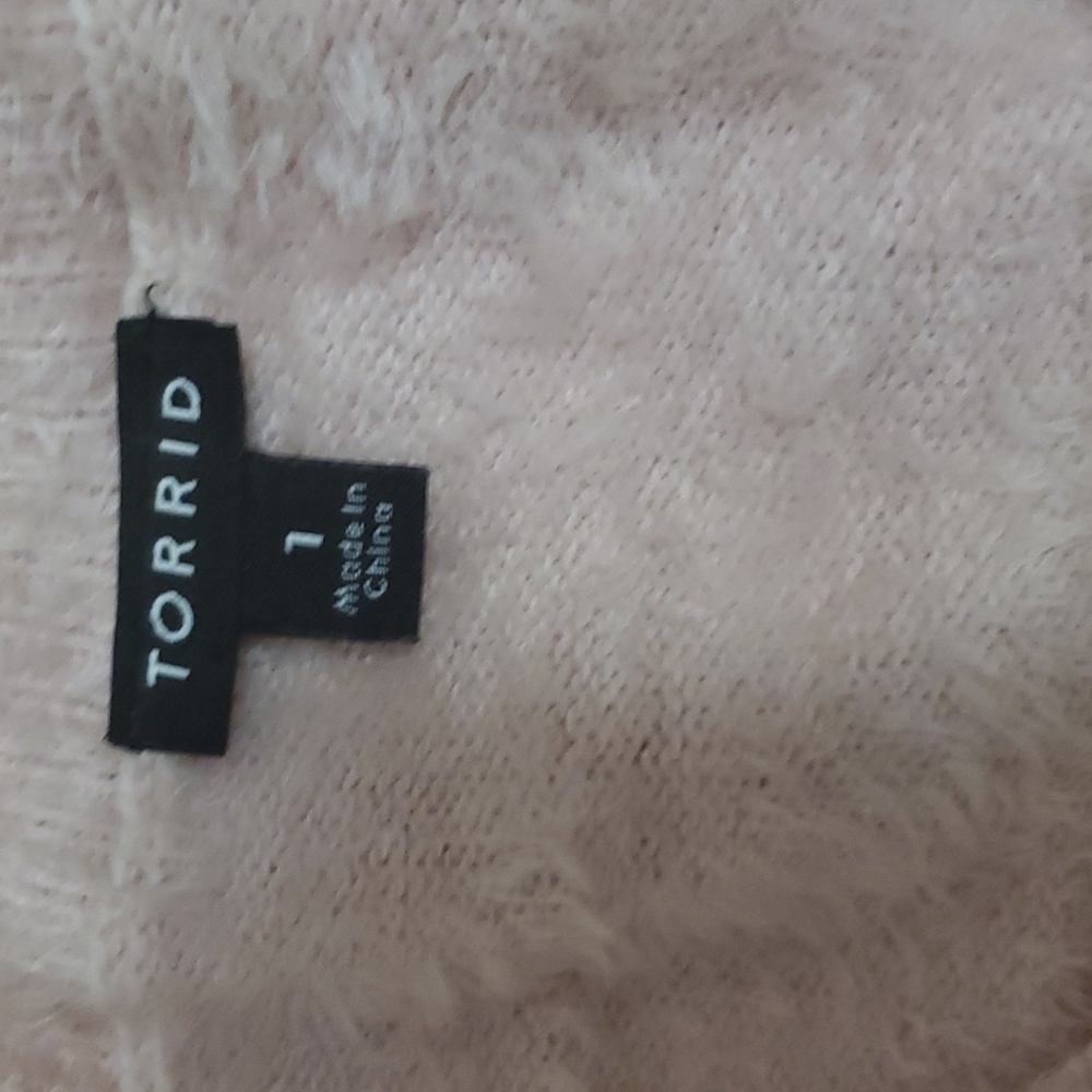 Sweater - Picture 2 of 4